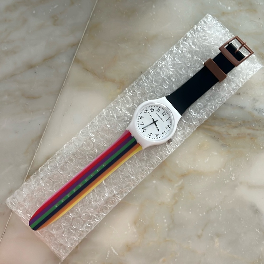 BRAND NEW NEVER WORN COLORS UNITE WATCH!